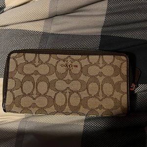 Coach wallet